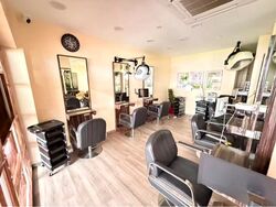 Hougang Avenue 1 (D19), Shop House #606910811